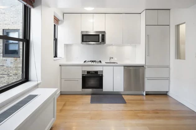 230 Riverside Drive #18B, Manhattan, NY 10025 - Image 1