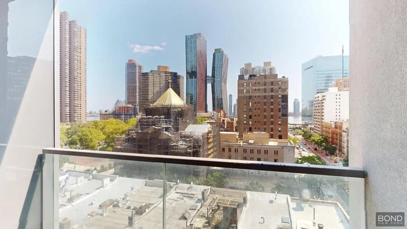 237 East 34 Street #901, Manhattan, NY 10016