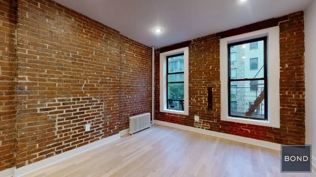 216 East 84 Street #2A, Manhattan, NY 10028 1