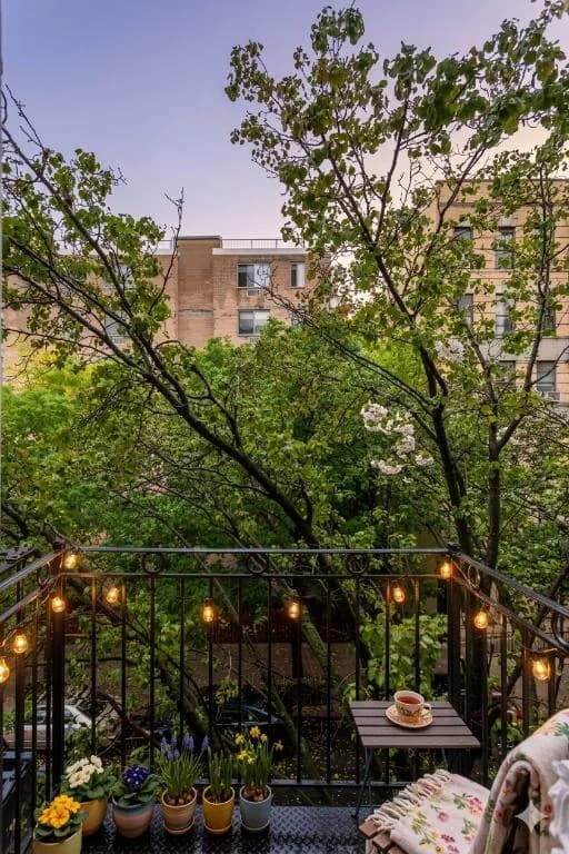 309 East 8 Street #D3, Manhattan, NY 10009 1