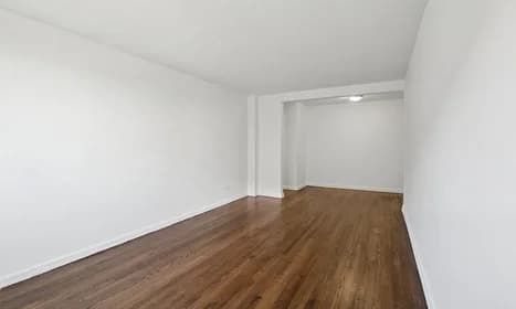 20-42 Seagirt Boulevard #03E, Queens, NY 11691 - Image 1