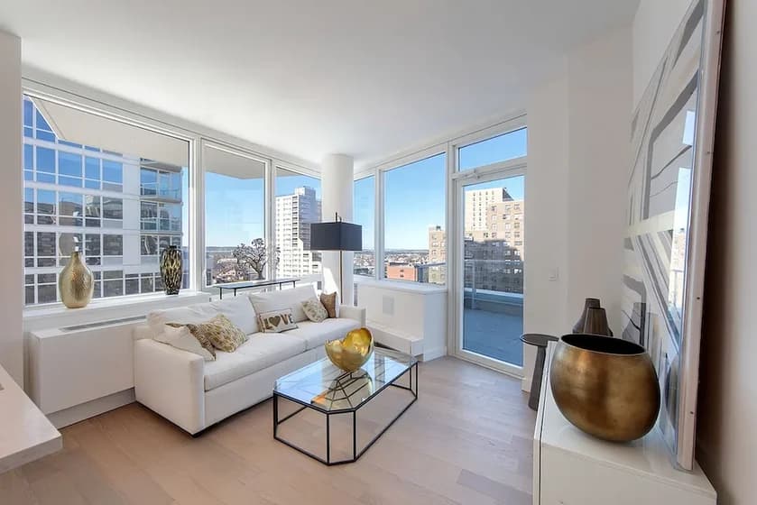 1 Ocean Drive #W11A, Brooklyn, NY 11224 apartment_living_room 1