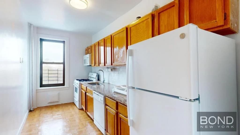 8814 Bay Parkway #4E, Brooklyn, NY 11214 1