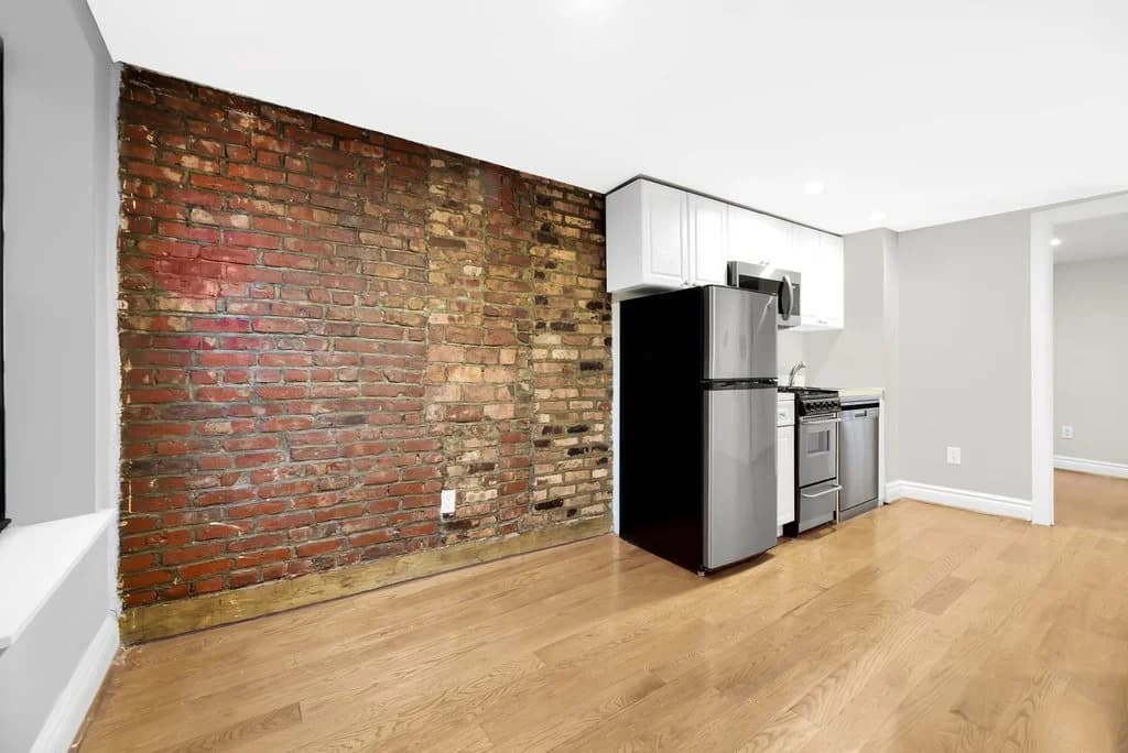 98 Christopher Street #12A, Manhattan, NY 10014 1