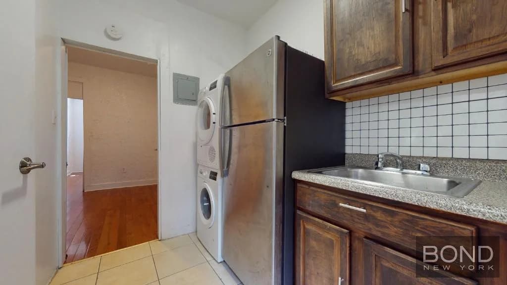 387 South 4 Street #1, Brooklyn, NY 11211 1