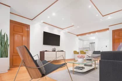 145 West 58 Street #3M, Manhattan, NY 10019