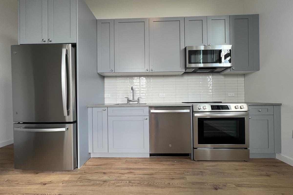 The Gregory 991 St Johns Pl #3C, Brooklyn, NY 11213 apartment_kitchen 1