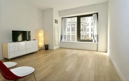 75 Wall Street #18I, Manhattan, NY 10005