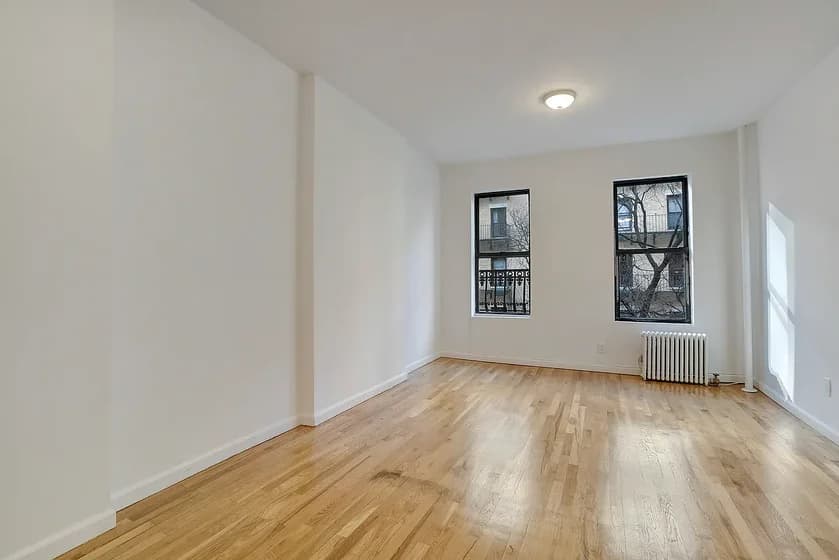 416 East 73 Street #1C, Manhattan, NY 10021 apartment_living_room 1