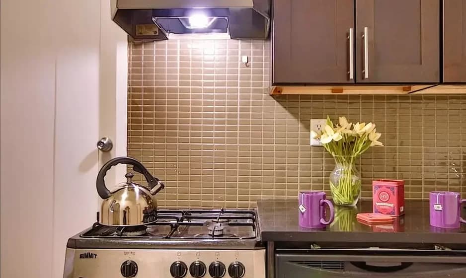 622 East 11 Street #8, Manhattan, NY 10009 apartment_kitchen 3
