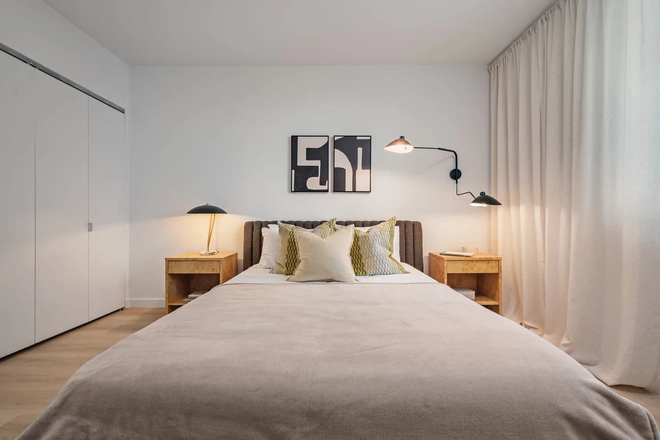 126 Sandford Street #301, Brooklyn, NY 11205 1