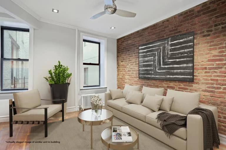 432 East 13 Street #31, Manhattan, NY 10009 apartment_living_room 1