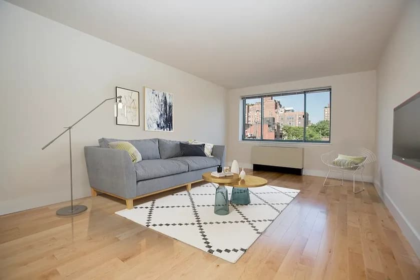 100 Jane St #3F, Manhattan, NY 10014 apartment_living_room 1