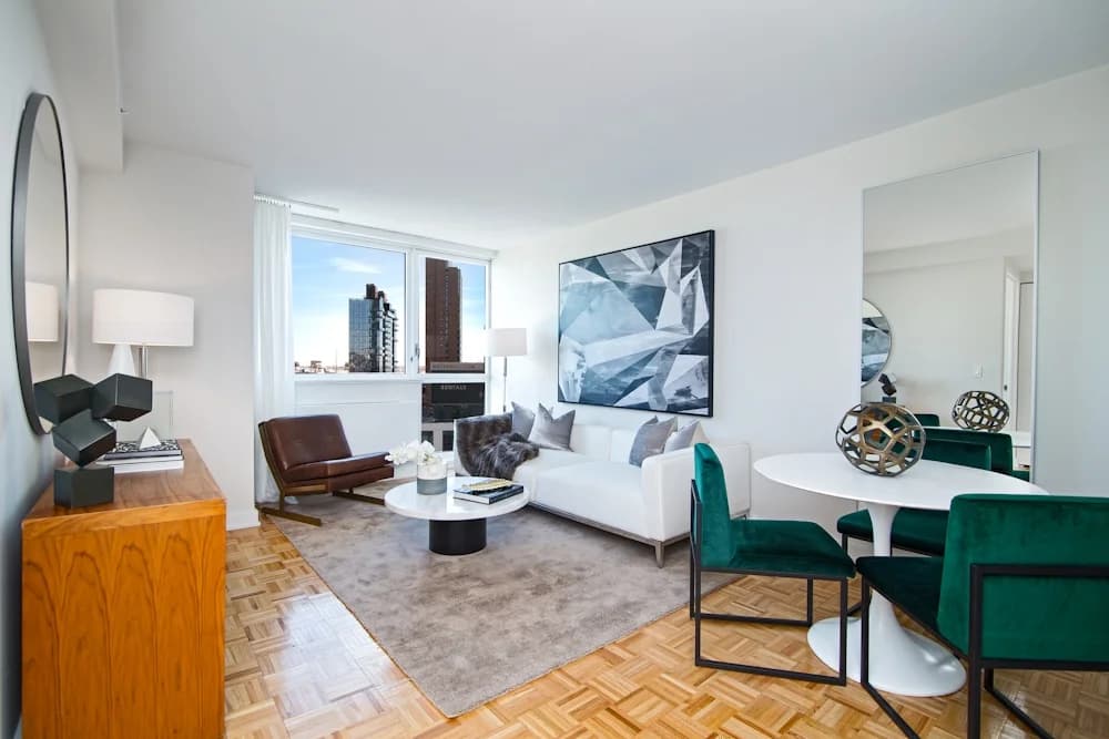 Linc LIC 43-10 Crescent St #3307, Queens, NY 11101 1