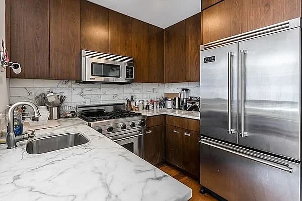 1 Avenue B #3D, Manhattan, NY 10009 apartment_kitchen 1