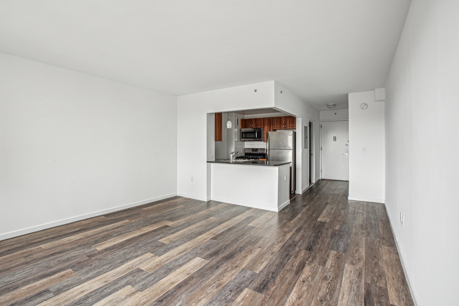 229 Chrystie Street #407-A, Manhattan, NY 10002 1