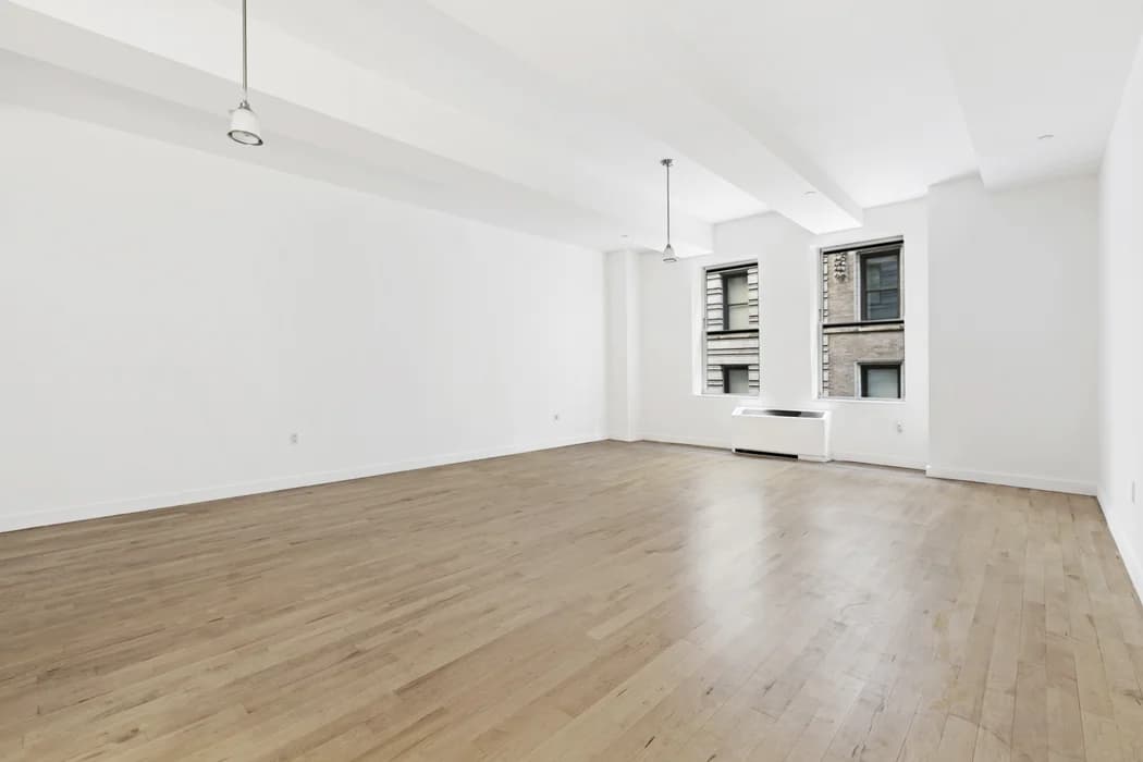 15 Broad St #1730, Manhattan, NY 10005 1