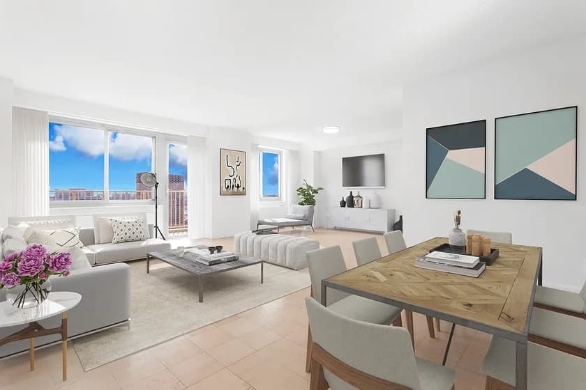 825 West 187 Street #5N, Manhattan, NY 10033 apartment_living_room 1