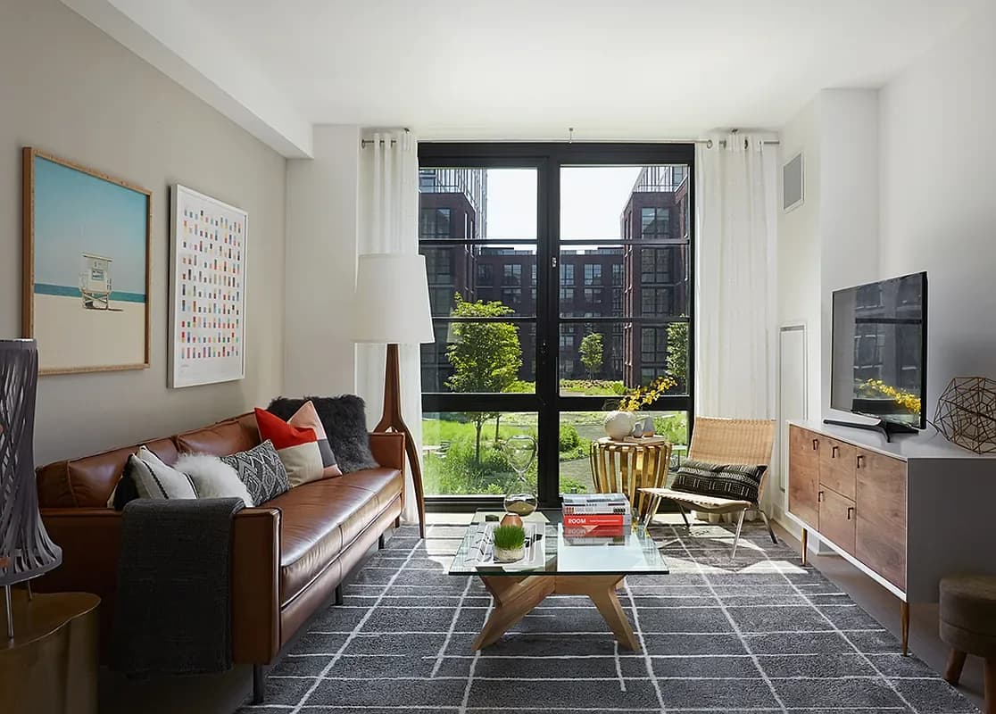 365 Bond Street #B318, Brooklyn, NY 11215 apartment_living_room 2