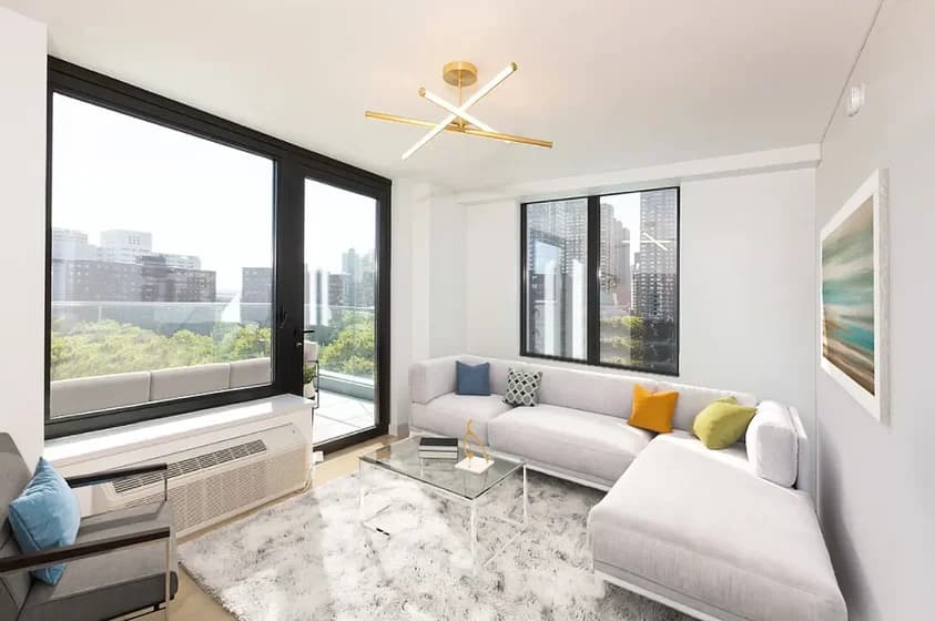 1790 3 Avenue #1004, Manhattan, NY 10029 apartment_living_room 1