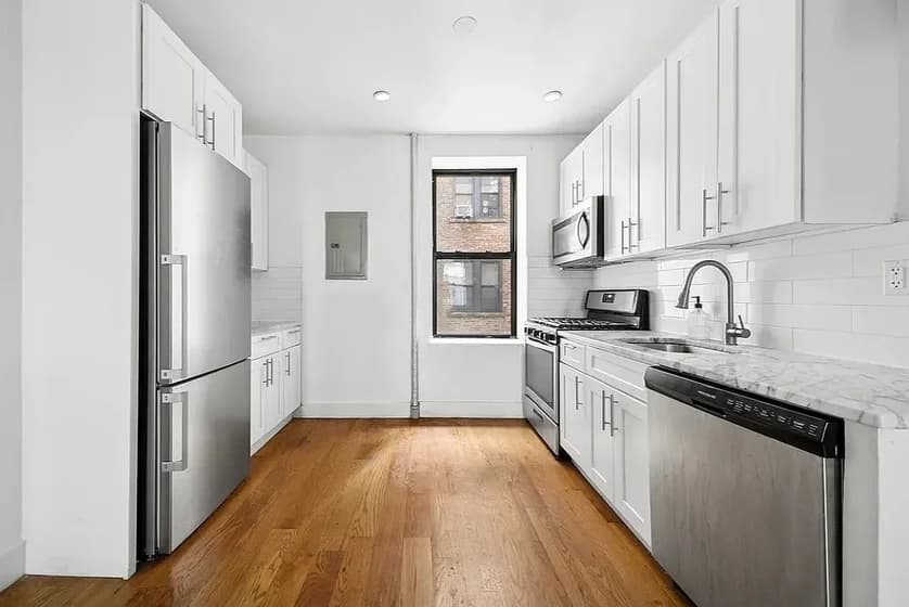 684 Riverside Dr #2E, Manhattan, NY 10031 1