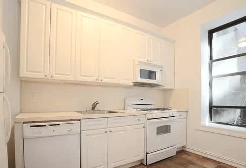 515 West 122 Street #54, Manhattan, NY 10027