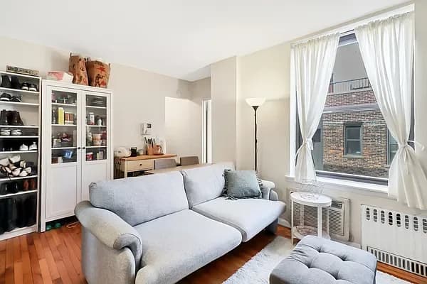 112 West 72 Street #PHC, Manhattan, NY 10023 apartment_living_room 1