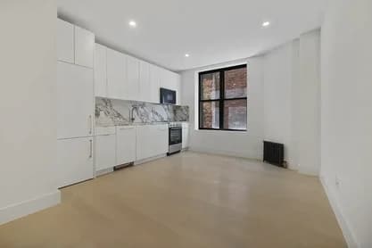 301 West 22 Street #56, Manhattan, NY 10011