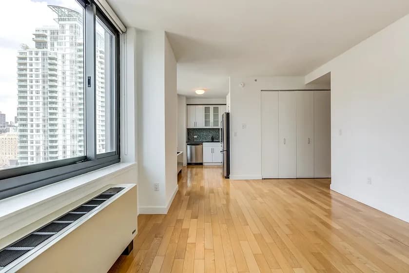 9 West 31 Street #15H, Manhattan, NY 10001 apartment_living_room 1