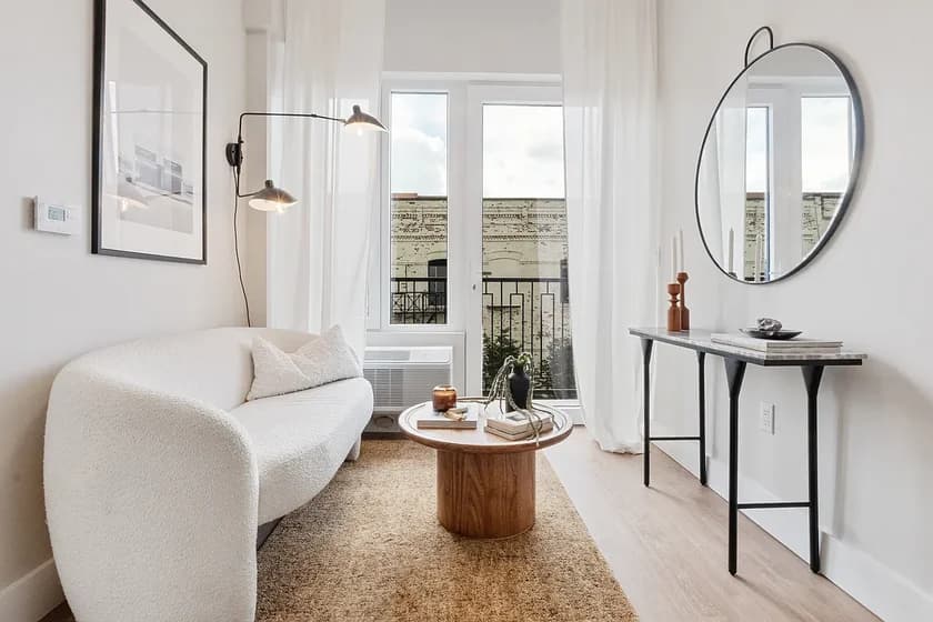 276 Grand Concourse #1110, Bronx, NY 10451 apartment_living_room 1