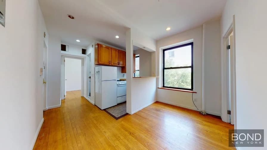 214 1 Ave #8, Manhattan, NY 10009 11