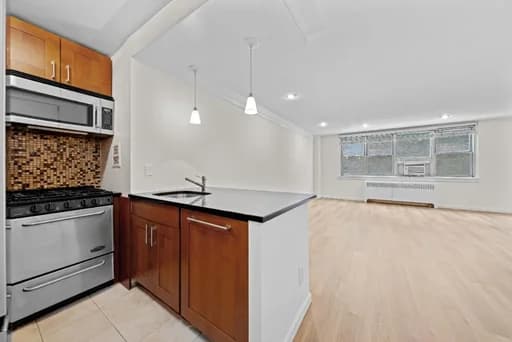 240 East 35 Street #3C, Manhattan, NY 10016 - Image 1