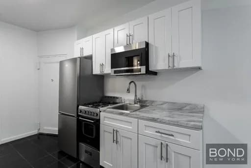 334 East 82 Street #3FE, Manhattan, NY 10028