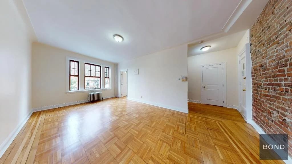 201 West 11 Street #3E, Manhattan, NY 10014 1