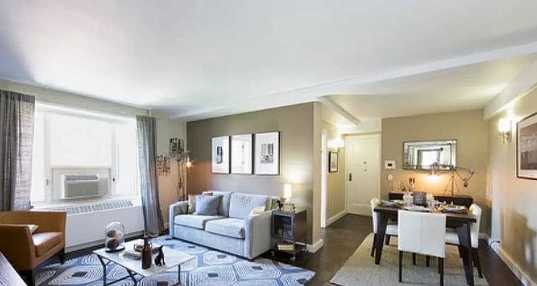 8 Stuyvesant Oval #09-A, Manhattan, NY 10009 apartment_living_room 1