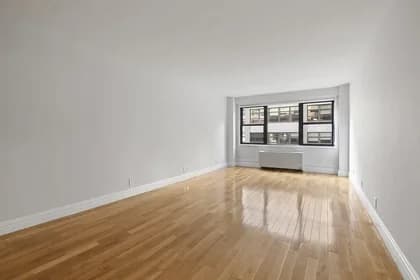 141 East 33 Street #7L, Manhattan, NY 10016