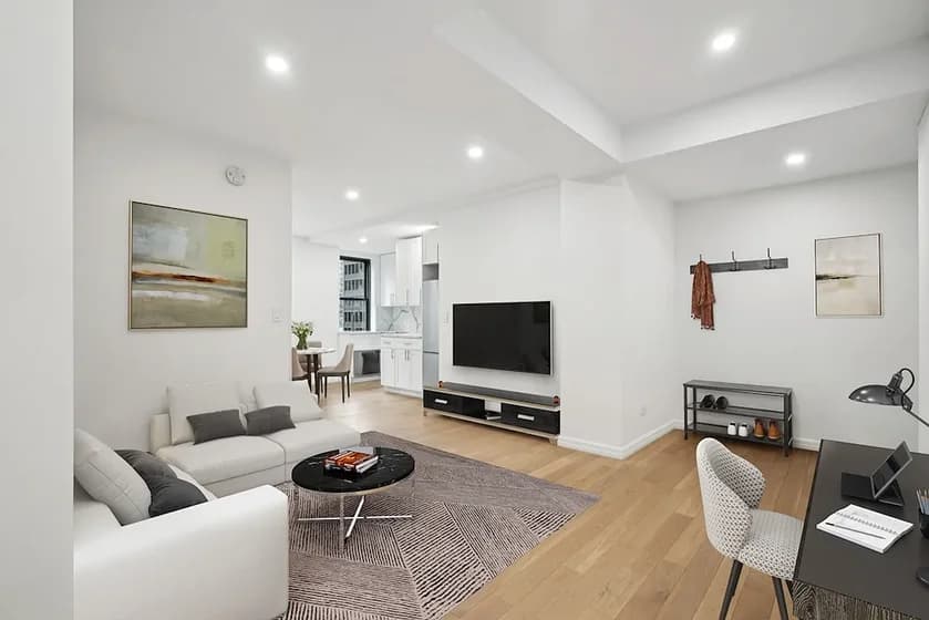 3440 Broadway #4-F, Manhattan, NY 10031 apartment_living_room 1