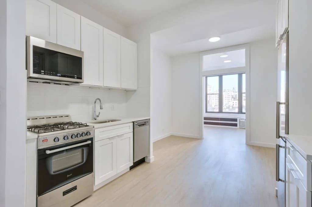 308 W 82 St #10B, Manhattan, NY 10024 1