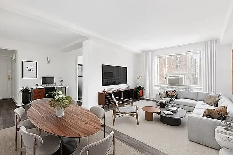 530 East 23 Street #02-B, Manhattan, NY 10010 apartment_living_room 1
