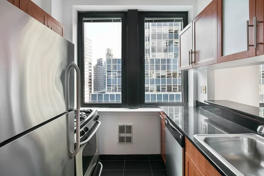 100 Maiden Lane #1512, Manhattan, NY 10005 apartment_kitchen 1