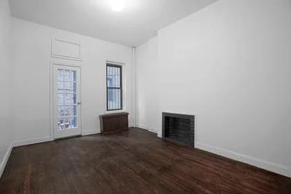148 W 10 St #1RW, Manhattan, NY 10014
