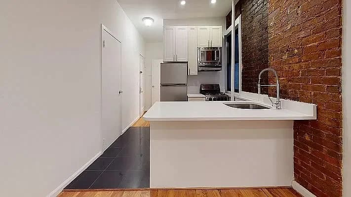 345 East 65 Street #2C, Manhattan, NY 10065 apartment_kitchen 1