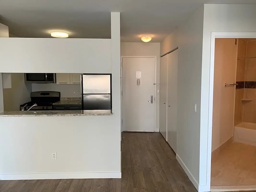 Avalon Midtown West 826 8 Avenue #14J, Manhattan, NY 10019 apartment_kitchen 1