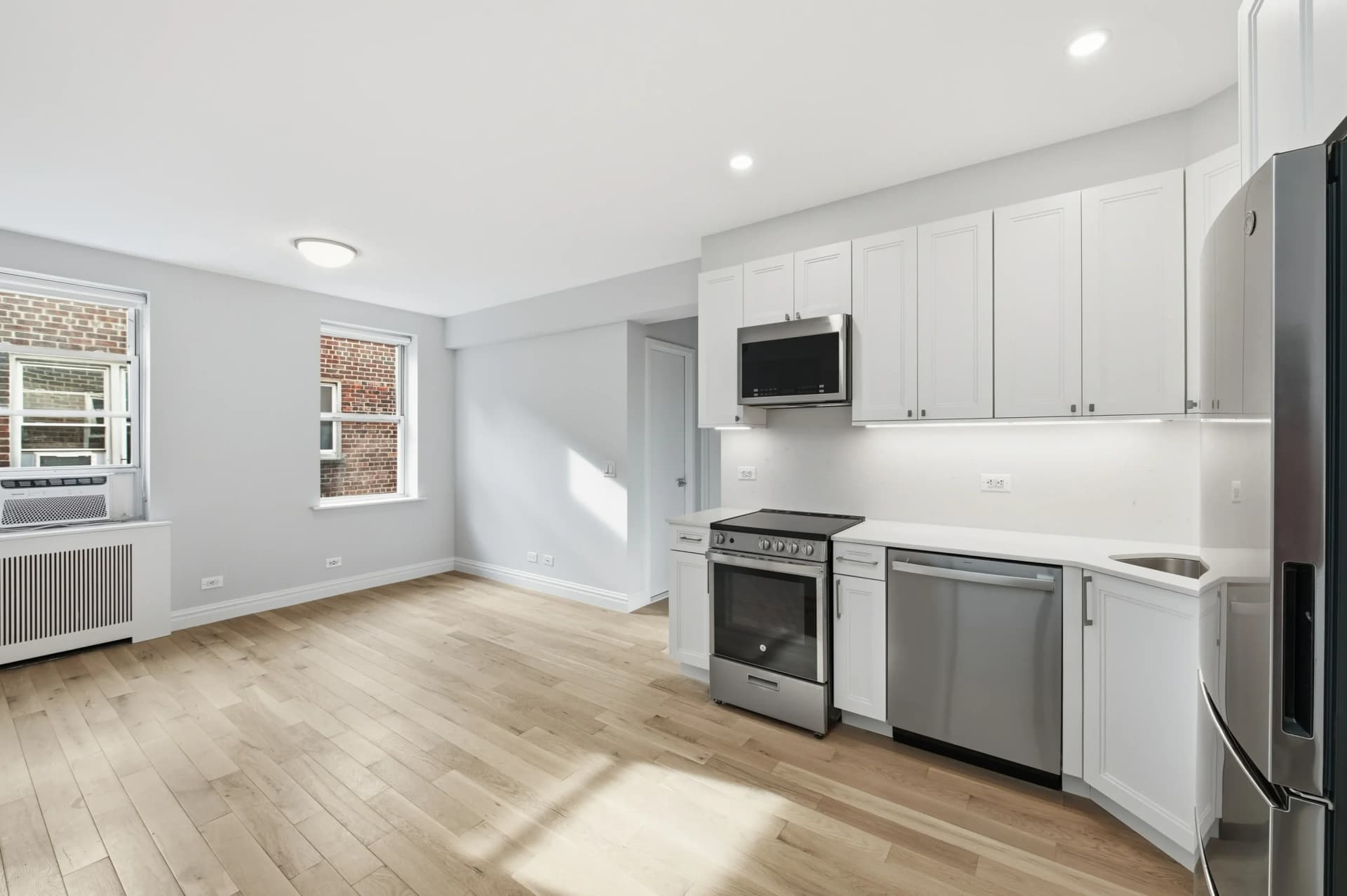 780 Greenwich Street #6K, Manhattan, NY 10014 - Image 1