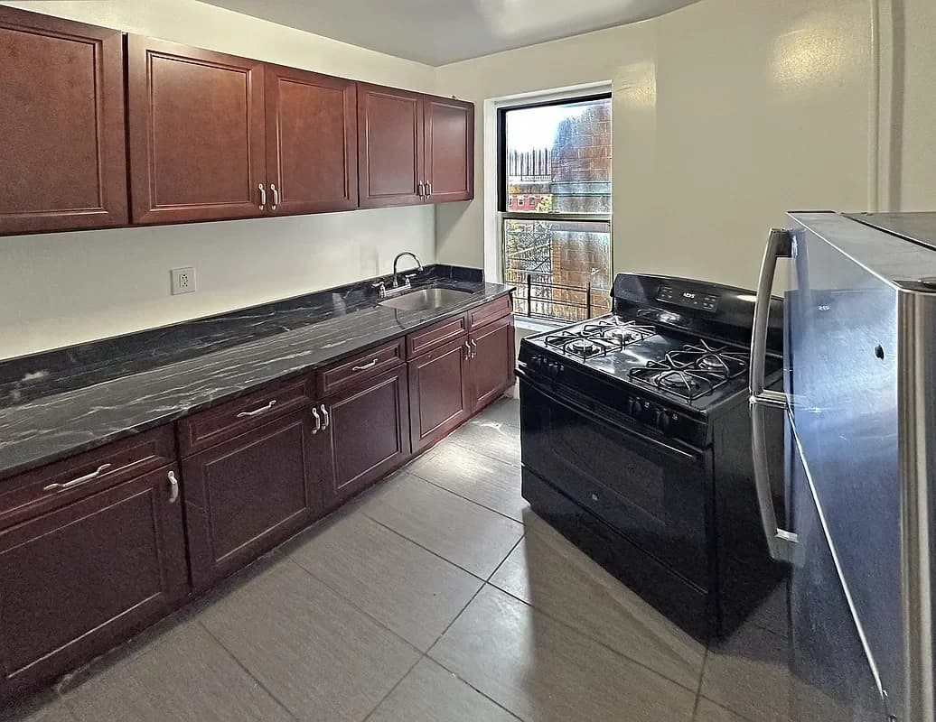 1469 5 Avenue #23, Manhattan, NY 10026 apartment_kitchen 1