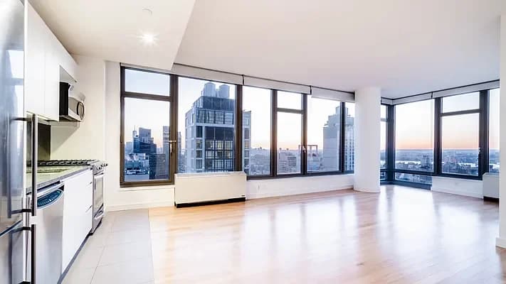 105 West 29 Street #33G, Manhattan, NY 10001 apartment_living_room 1