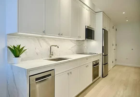 1026 3 Avenue #6D, Manhattan, NY 10065