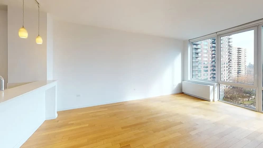 295 Central Park West #7D, Manhattan, NY 10024 apartment_living_room 1