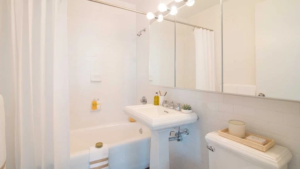 101 West End Avenue #14CC, Manhattan, NY 10069 1