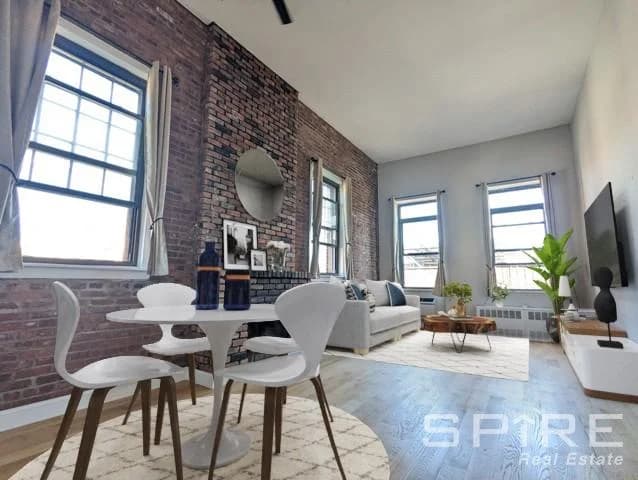 22 Jones Street #6A, Manhattan, NY 10014 1